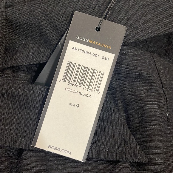 NWT BCBGMaxAzria Tailored Black Shorts - Picture 2 of 4